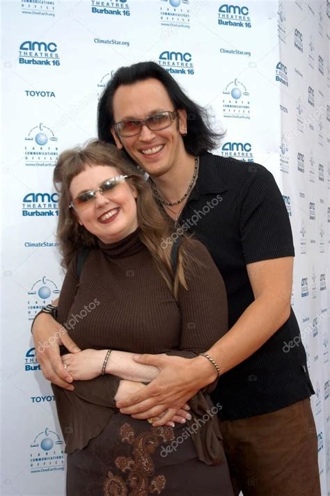 steve valentine wife